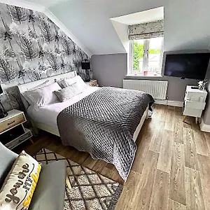 Homestay Hightree House
