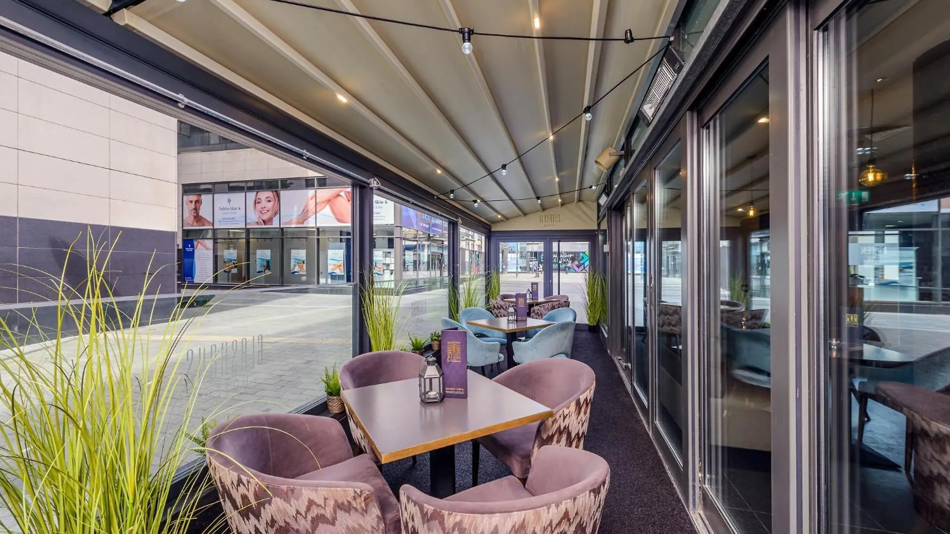 Glashaus Hotel Tallaght 3*,  Ireland